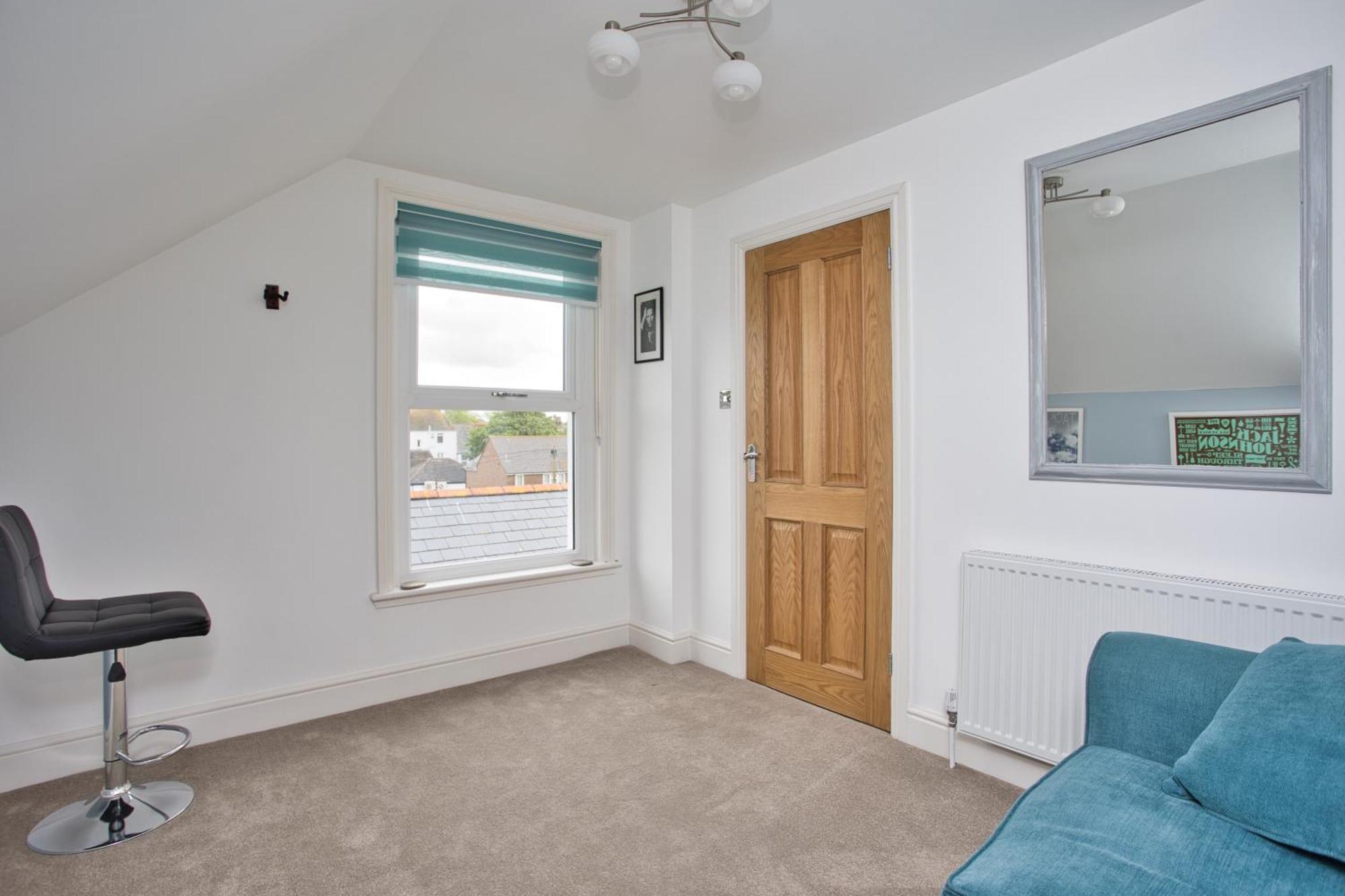 Spacious Seaside Escape In The Heart Of Deal, 4 Mins From The Beach Buitenkant foto